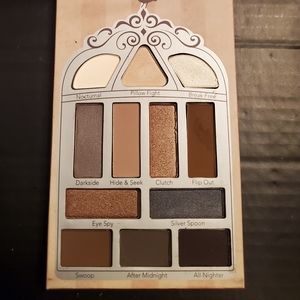 Pretty Vulgar Nightingale Palette